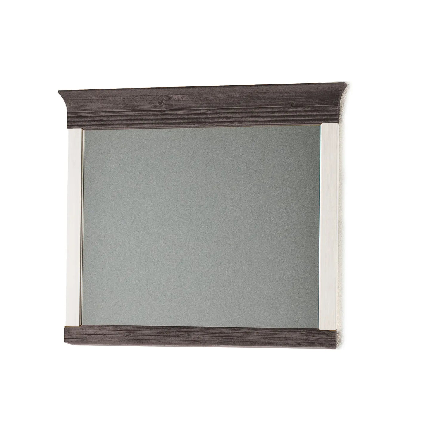 Spiegel in weiß mit lavafarbenen Absetzungen im Landhausstil