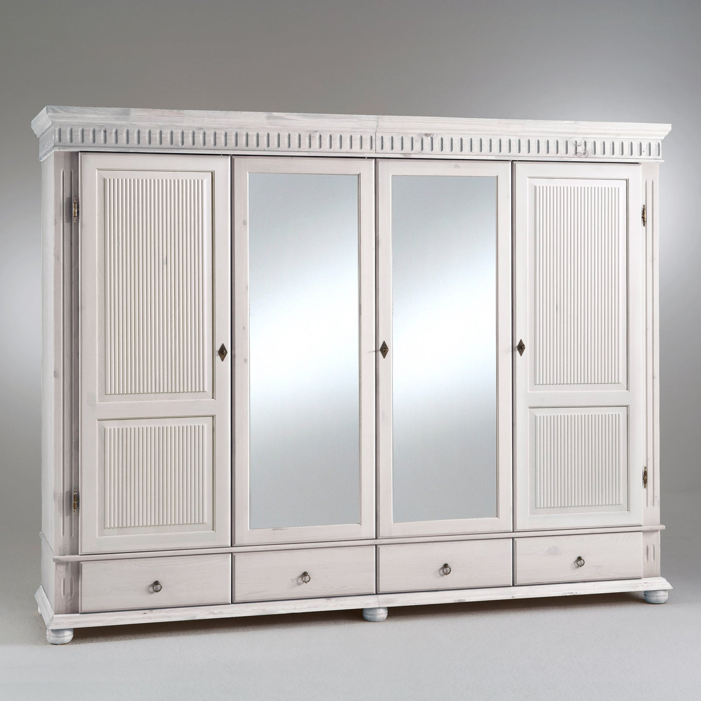 Maxi Kleiderschrank Helsinki 4 Türen mit Spiegel weiß geteilte Türfüllung