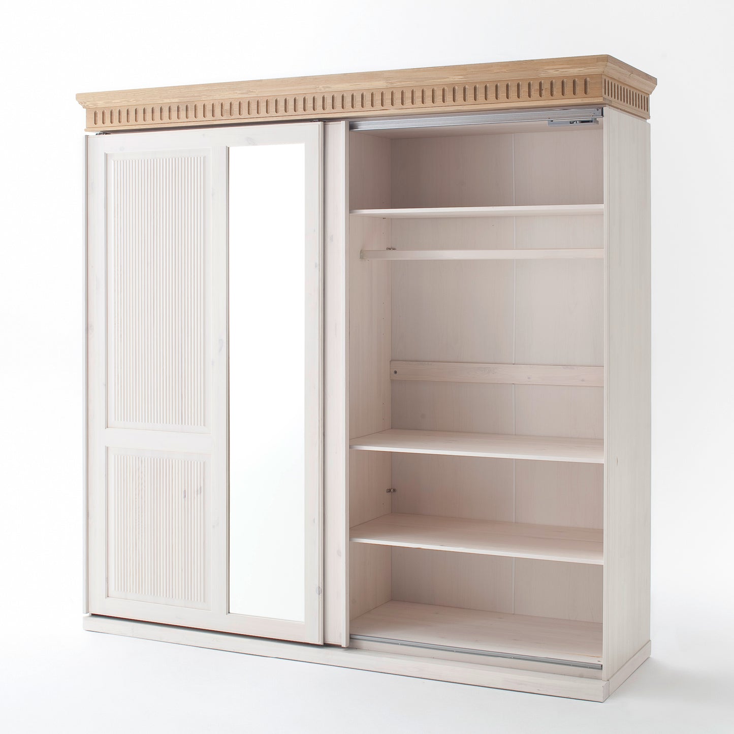 Helsinki Kleiderschrank mit Schiebetür + Spiegel weiß antik geöffnet