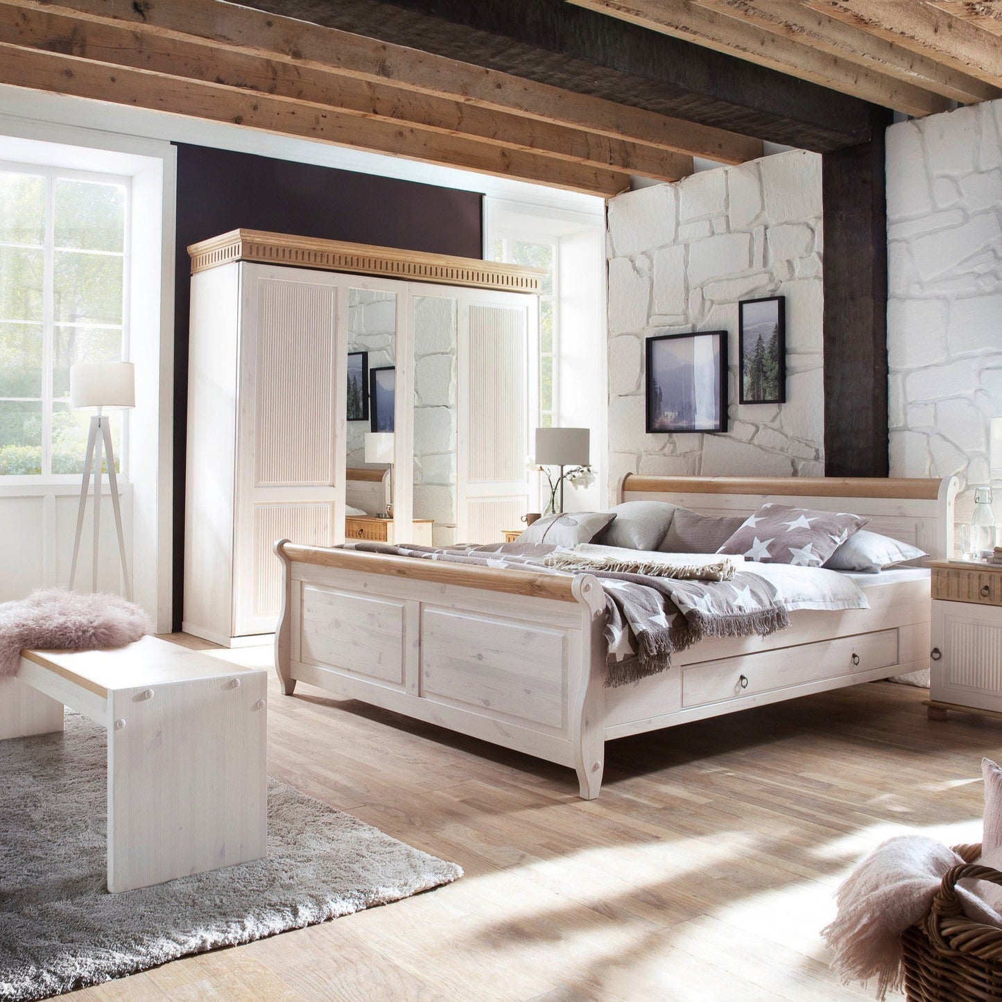 Helsinki Schlafzimmer weiß antik