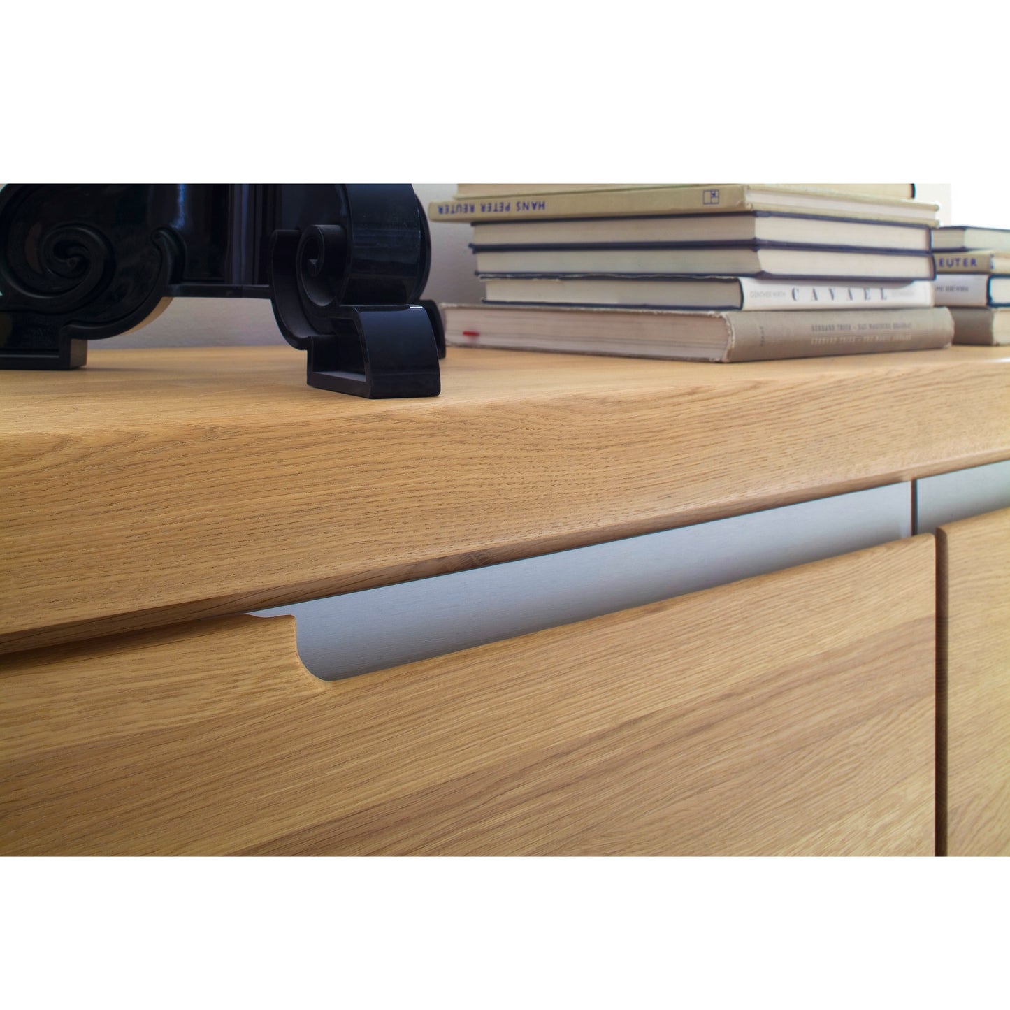 
                  
                    Highboard Wildeiche massiv bianco geölt - Florenz
                  
                
