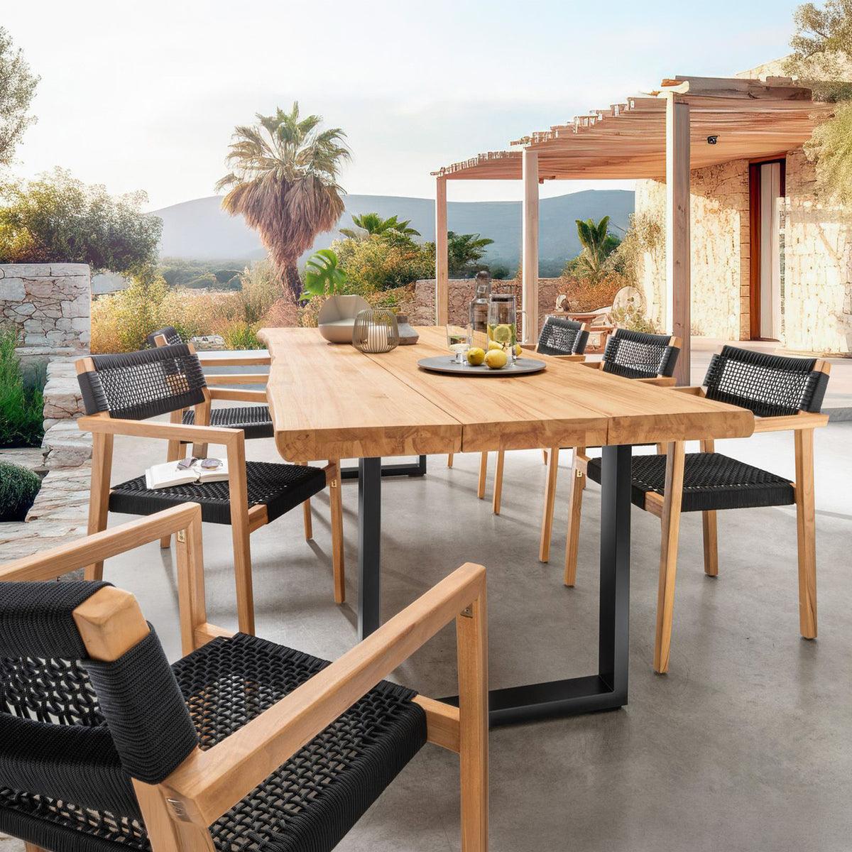 Gartentisch Teakholz massiv Baumkante