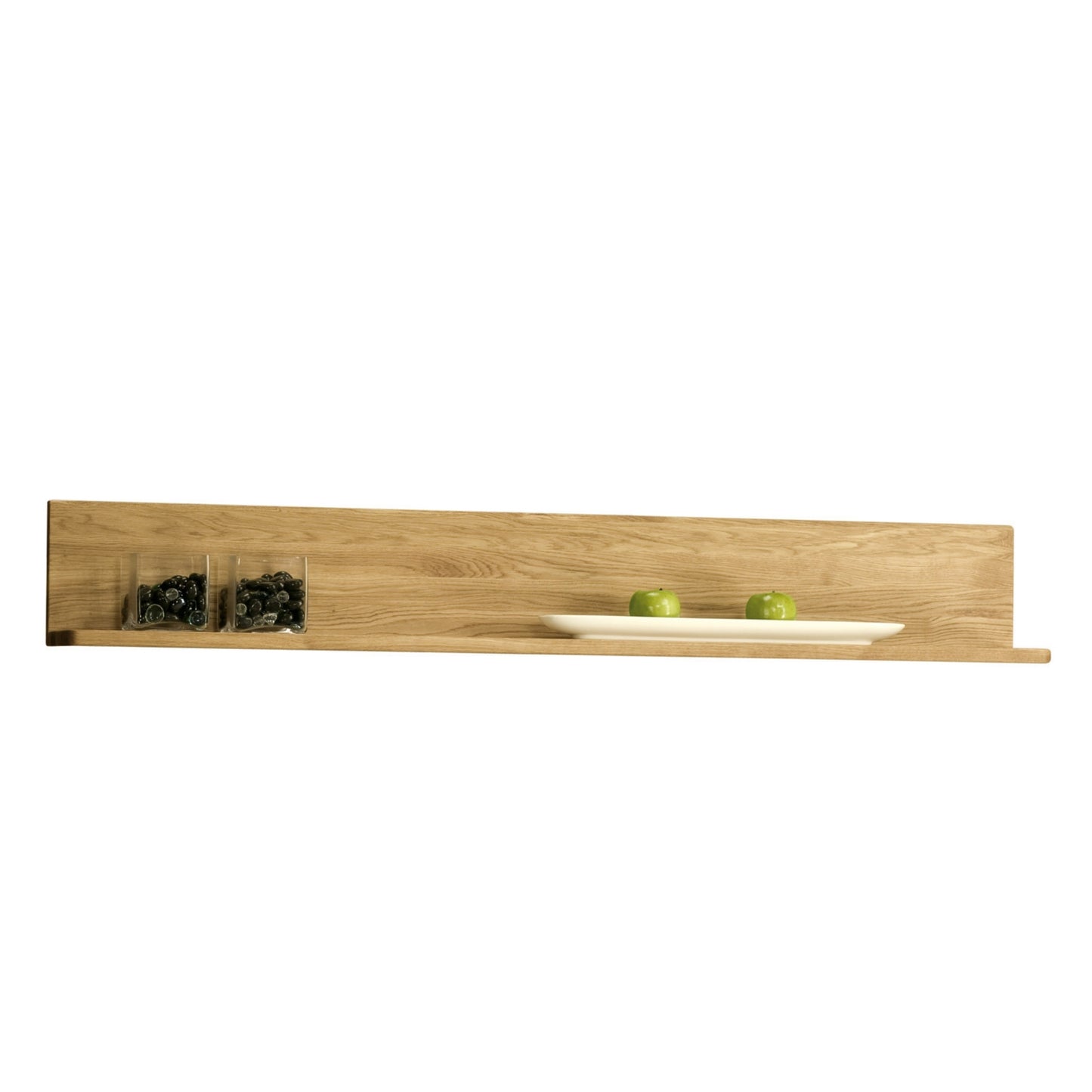 Wandboard aus massiver Eiche vor weißem Hintergrund