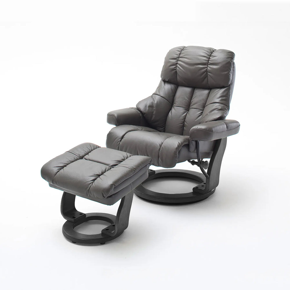 
                  
                    TV-Relaxsessel in der Farbe Taupe mit schwarzem Fuß 
                  
                