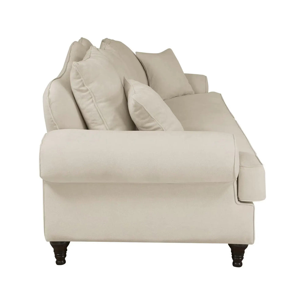 
                  
                    3,5 Sitzer Sofa in hellbeige mit schwarzen Füßen und 6 Kissen
                  
                