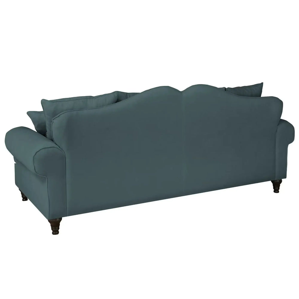 
                  
                    Blaugrünes 3,5-Sitzer Sofa mit 6 Kissen und dunklen Holzfüßen
                  
                