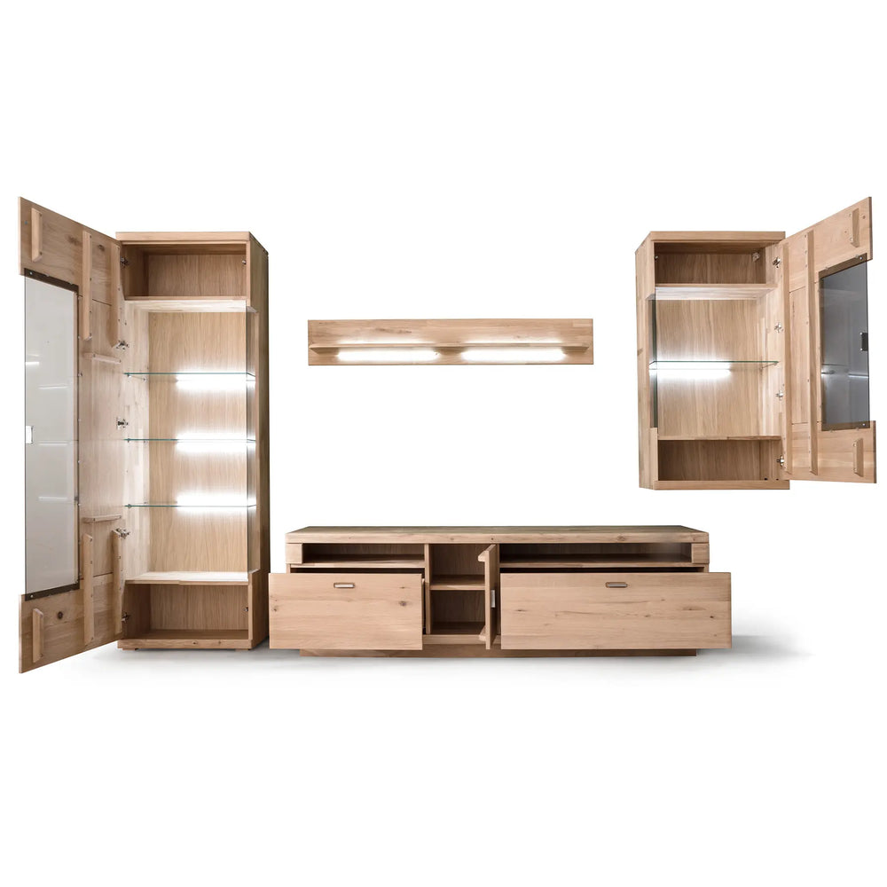 
                  
                    Massive Eiche Wohnwand bestehend aus Vitrine, Wandboard, TV-Element und Hängeschrank
                  
                