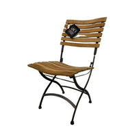 Gartenstuhl aus Holz und Metall