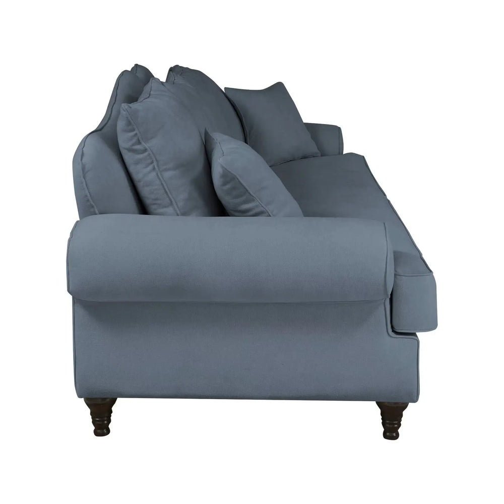 
                  
                    3,5 Sitzer Sofa im Landhausstil mit blauem Bezug und Holzfüßen
                  
                