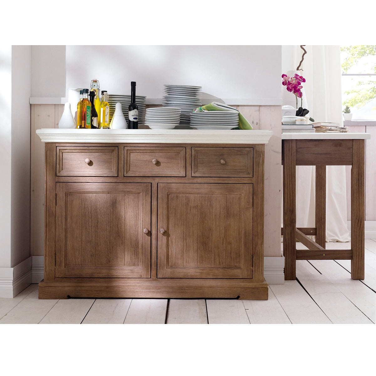 
                  
                    Sideboard Pinie massiv Cappuccino gewischt Village
                  
                