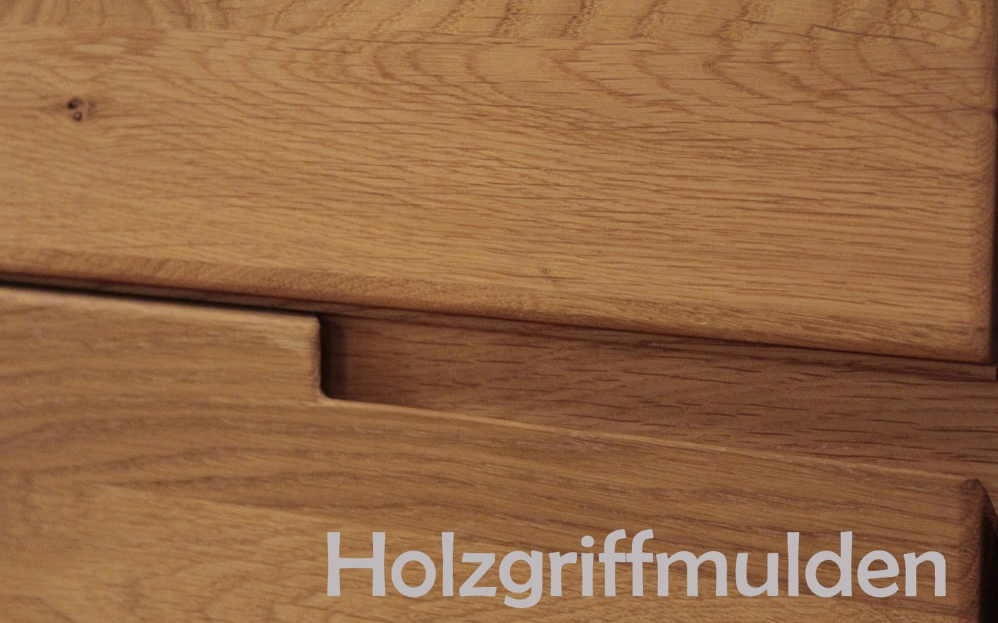
                  
                    Schrank Wildeiche massiv geölt Solido
                  
                