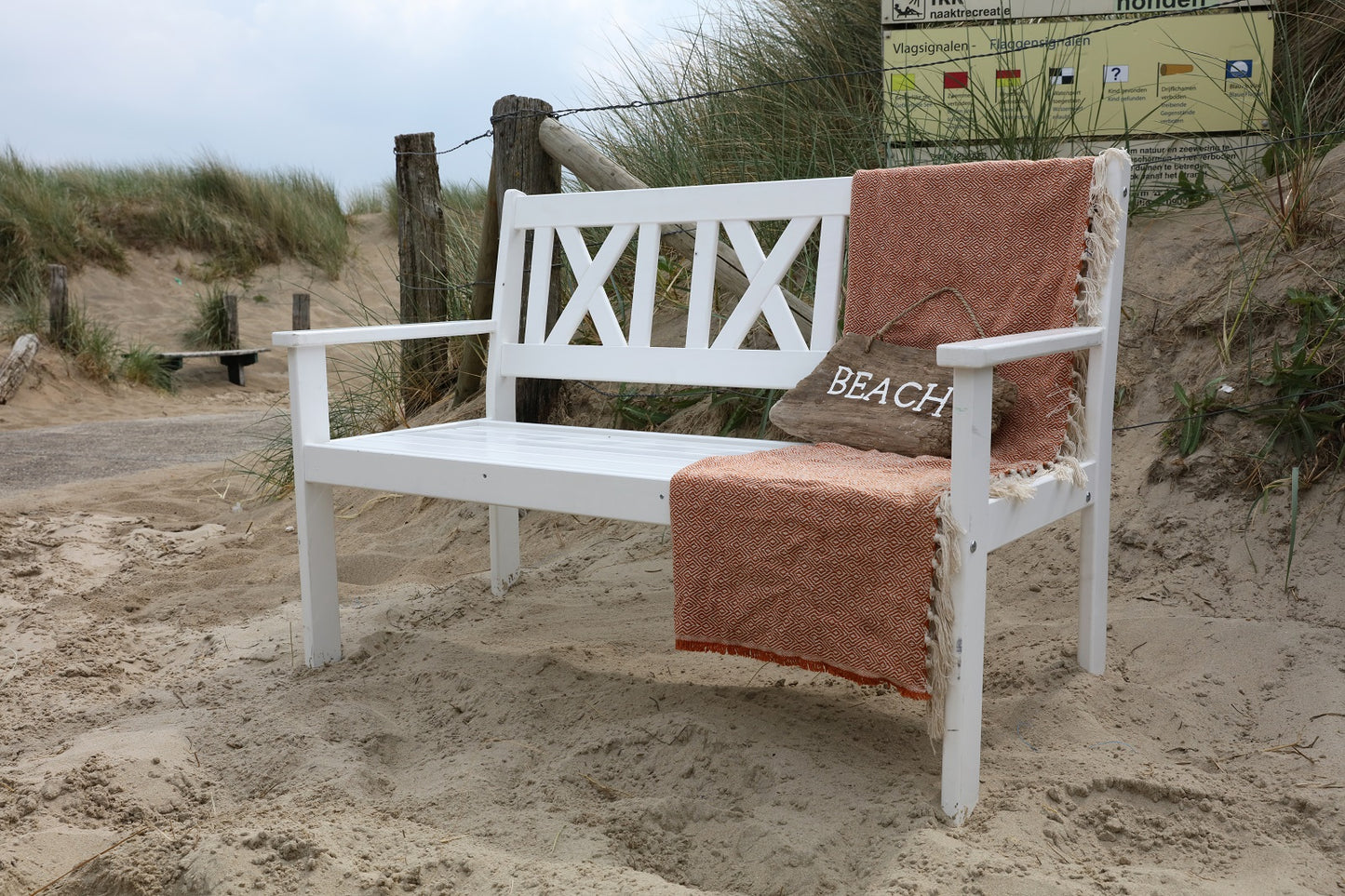
                  
                    Gartenbank Kiefer massiv weiß 129 cm
                  
                