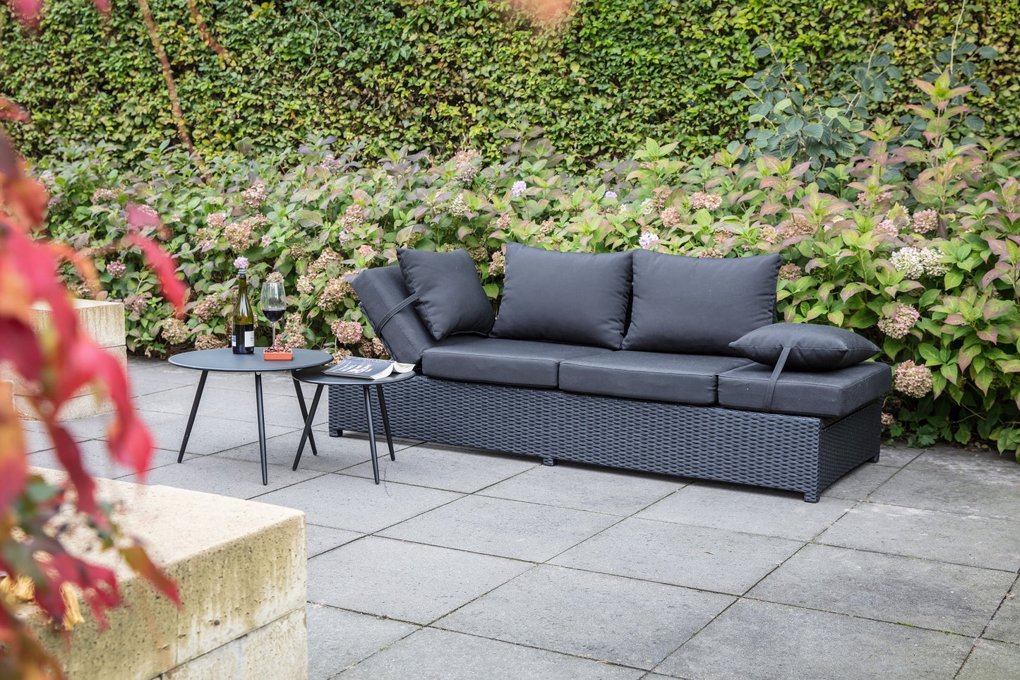 
                  
                    Loungebank Gartenbank  Alu / Geflecht  schwarz - Roma
                  
                