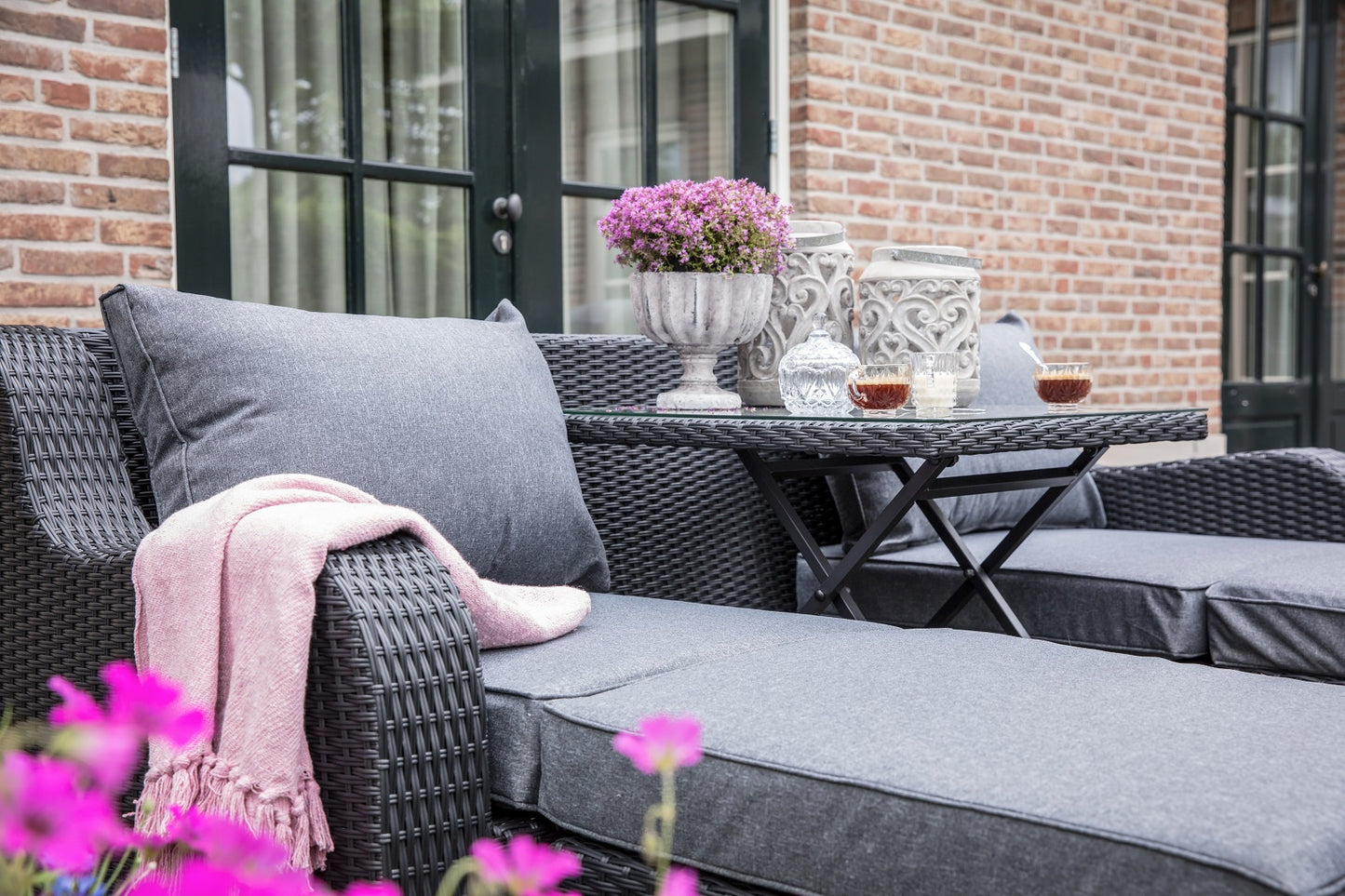 
                  
                    Loungesofa / Liege Kunststoffgeflecht anthrazit - Pandora Black
                  
                