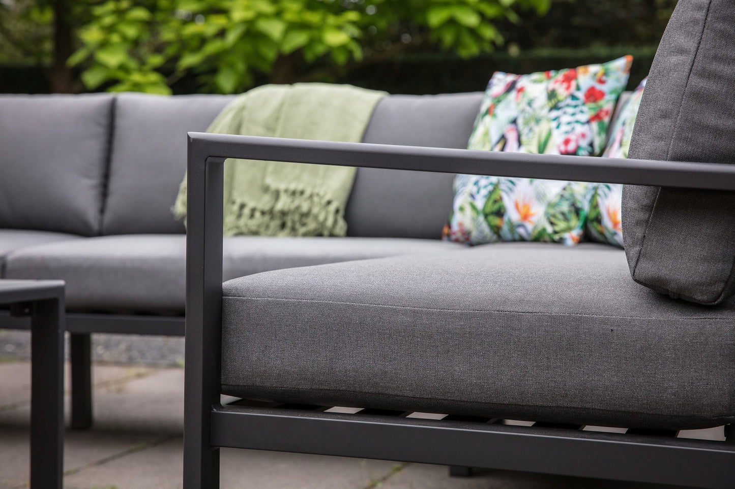
                  
                    Lounge-Eckset 2 tlg. Alugestell anthrazit Bezug Olefin - Brooklyn
                  
                