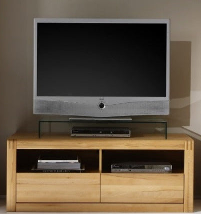 TV-Anrichte mit Multimediageräten