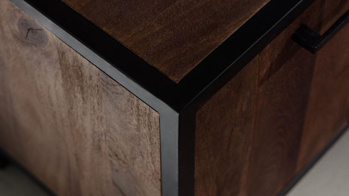
                  
                    Sideboard Mango massiv / Metall - Mumbai
                  
                