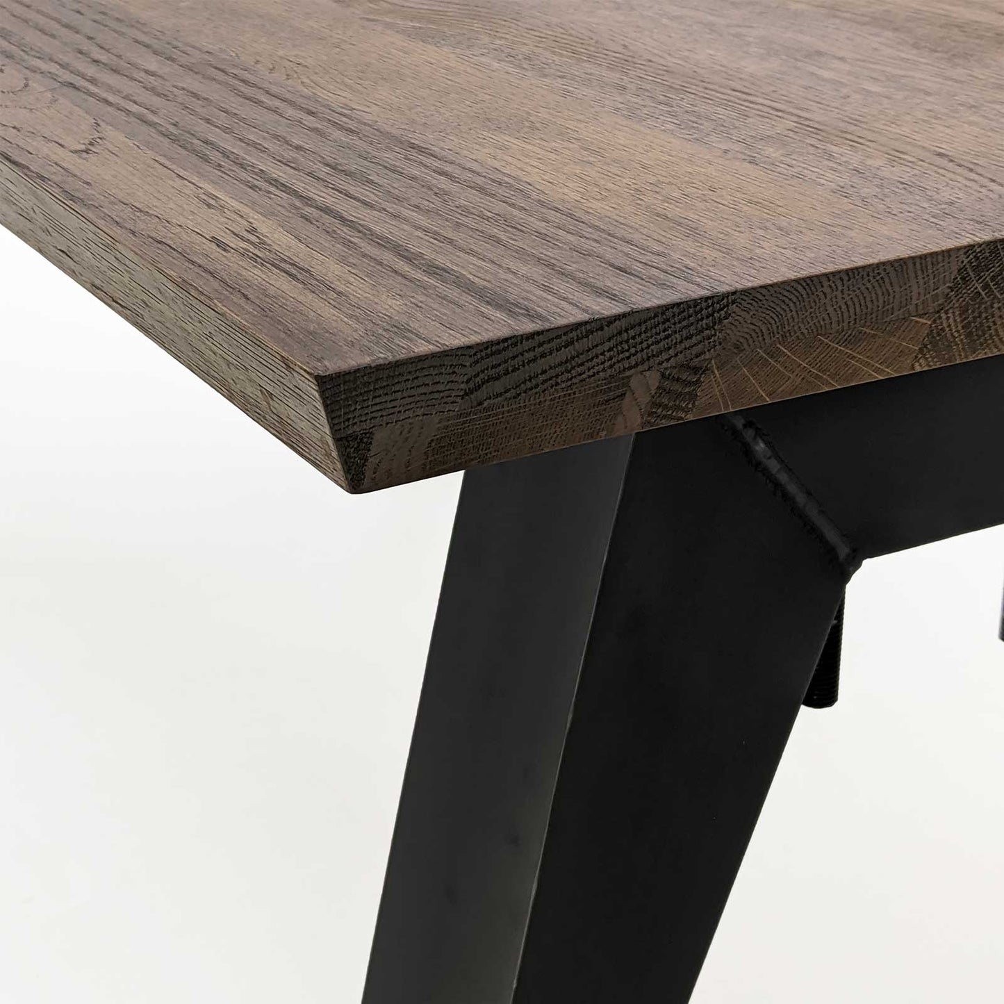 
                  
                    Esstisch 180 x 100 cm Eiche massiv Antikbraun / Metallgestell - Sam
                  
                