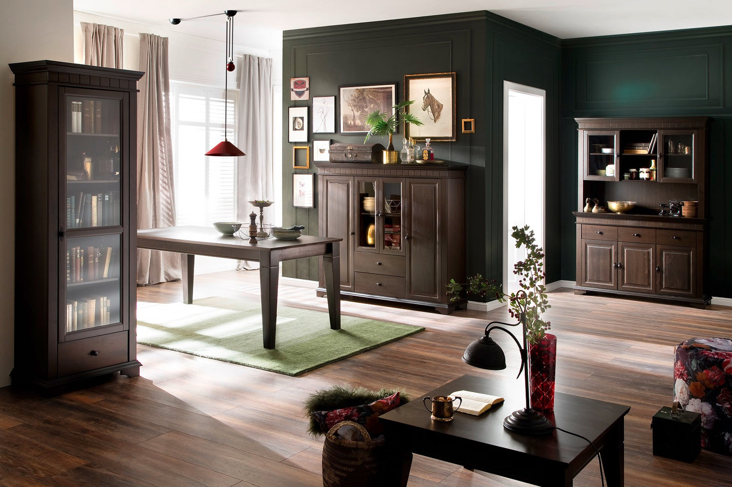 
                  
                    Highboard Kiefer massiv Kolonialstil - Lyon
                  
                