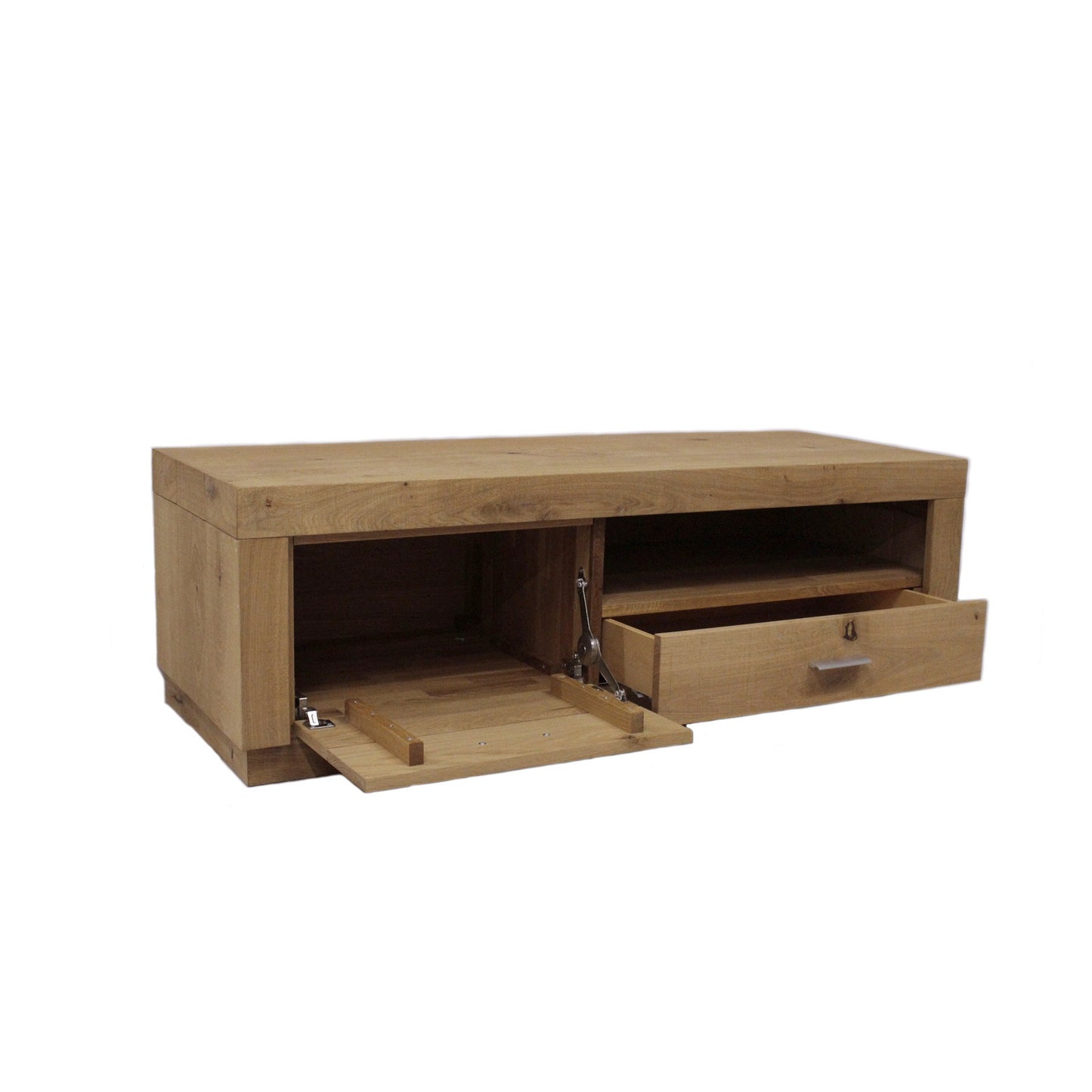 
                  
                    TV-Schrank Eiche massiv sägerauh - Magnum
                  
                