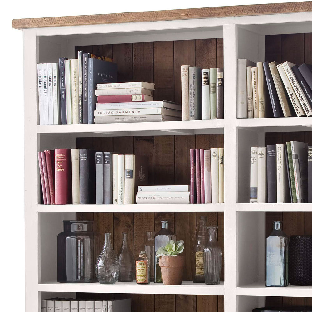 
                  
                    Bücherschrank Pinie massiv recycelt Weiss / Natur Landhaus - Byron
                  
                