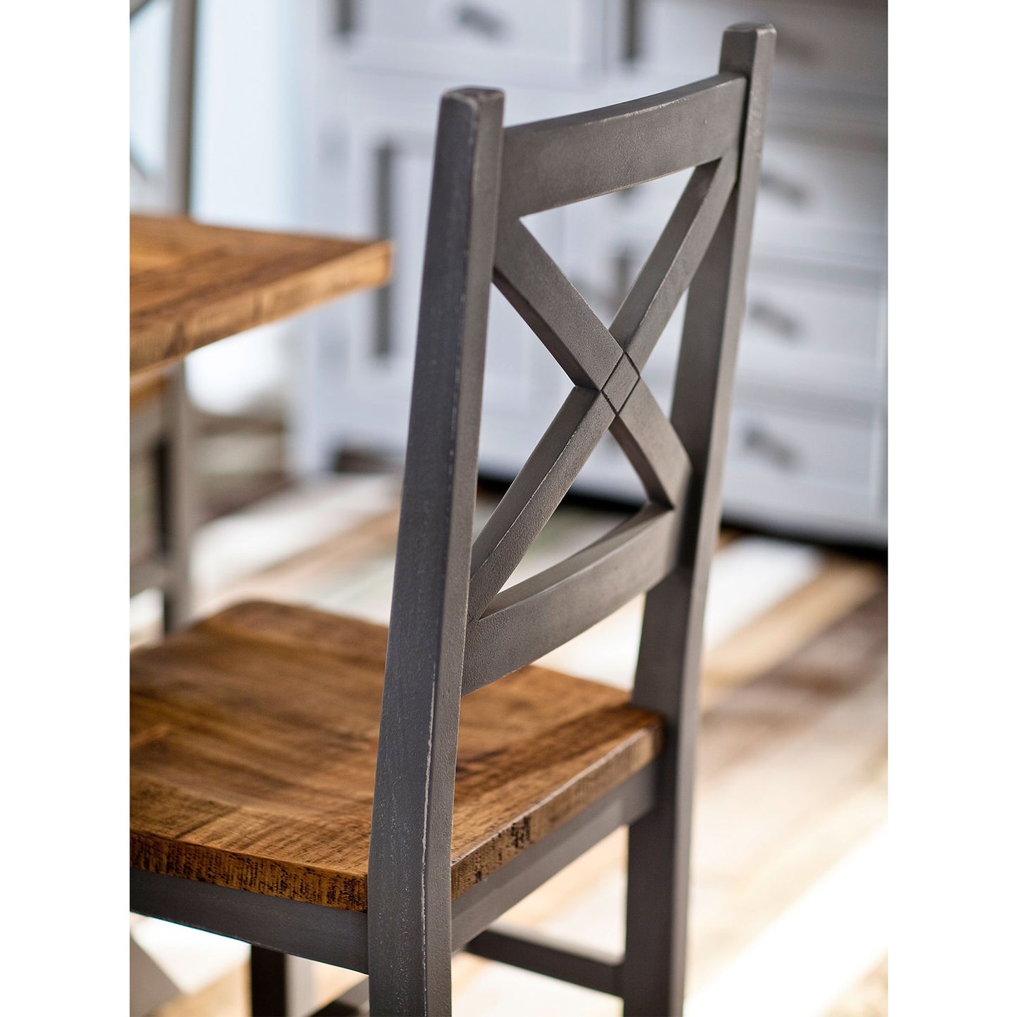 
                  
                    Holzstuhl 2er-Set Pinie massiv recycelt Grau / Natur Landhaus Byron
                  
                
