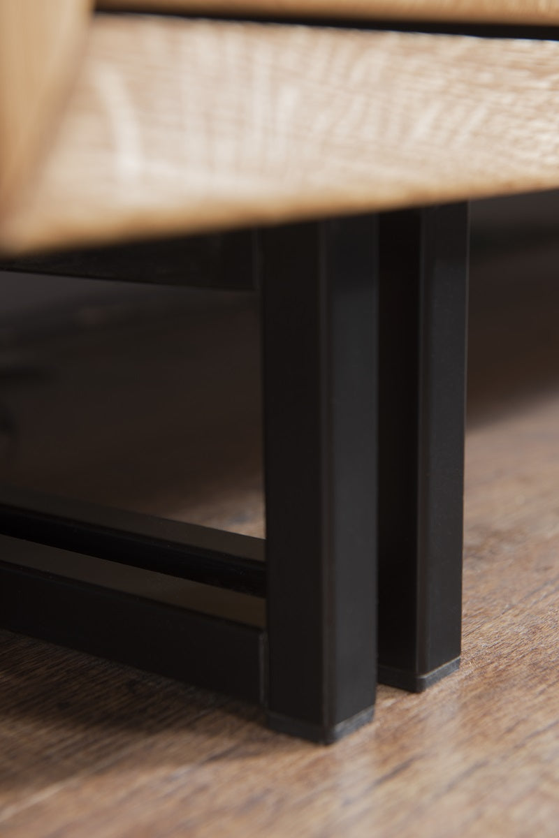 
                  
                    Sideboard Front Eiche massiv / Metall - Vigo
                  
                