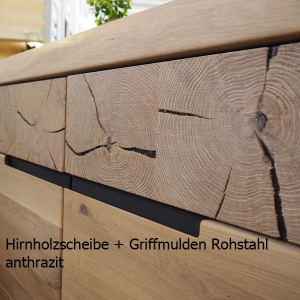 
                  
                    Schrank Wildeiche massiv geölt Solido
                  
                