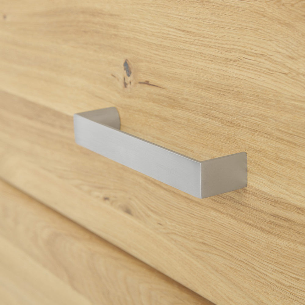 
                  
                    Vertiko mit Barfach Wildeiche massiv Loft
                  
                