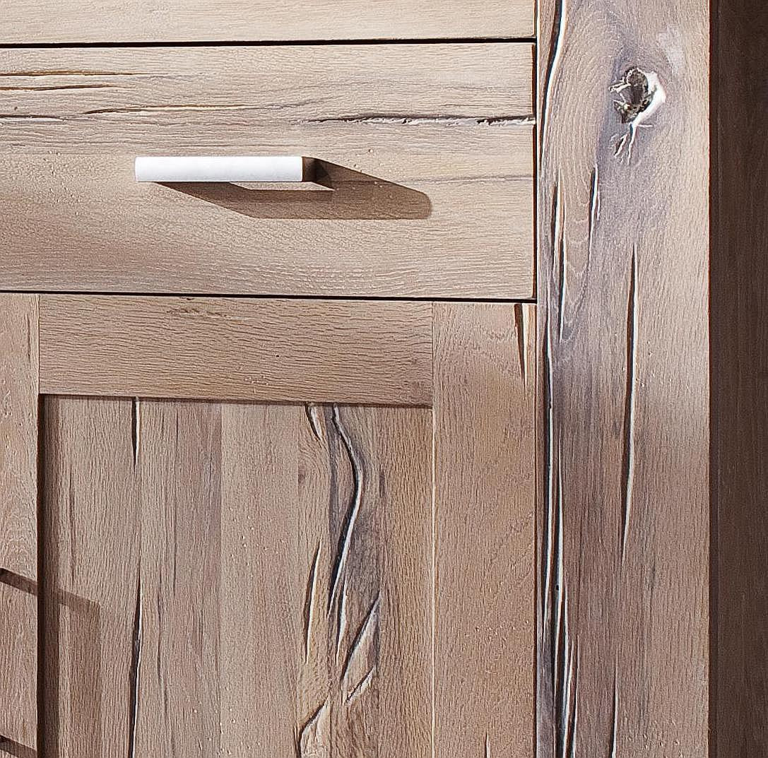 
                  
                    Highboard Eiche massiv Weiß gekälkt Braxton
                  
                