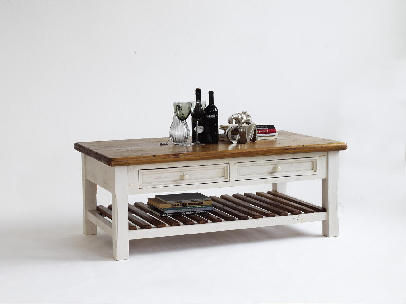 
                  
                    Couchtisch Kiefer massiv 140 x 80 Landhausstil Weiß/Honig Bodde
                  
                