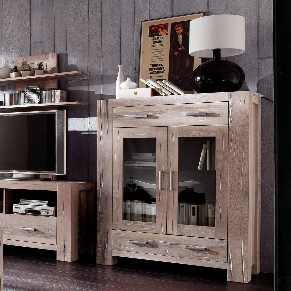 
                  
                    Multischrank Eiche massiv Weiß gekälkt Braxton
                  
                