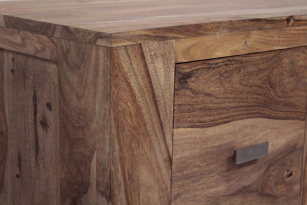 
                  
                    Highboard Sheesham massiv geölt Perl
                  
                