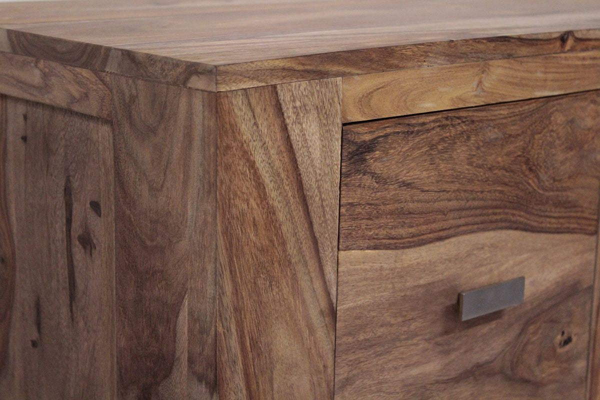 
                  
                    Highboard Sheesham massiv geölt Perl
                  
                