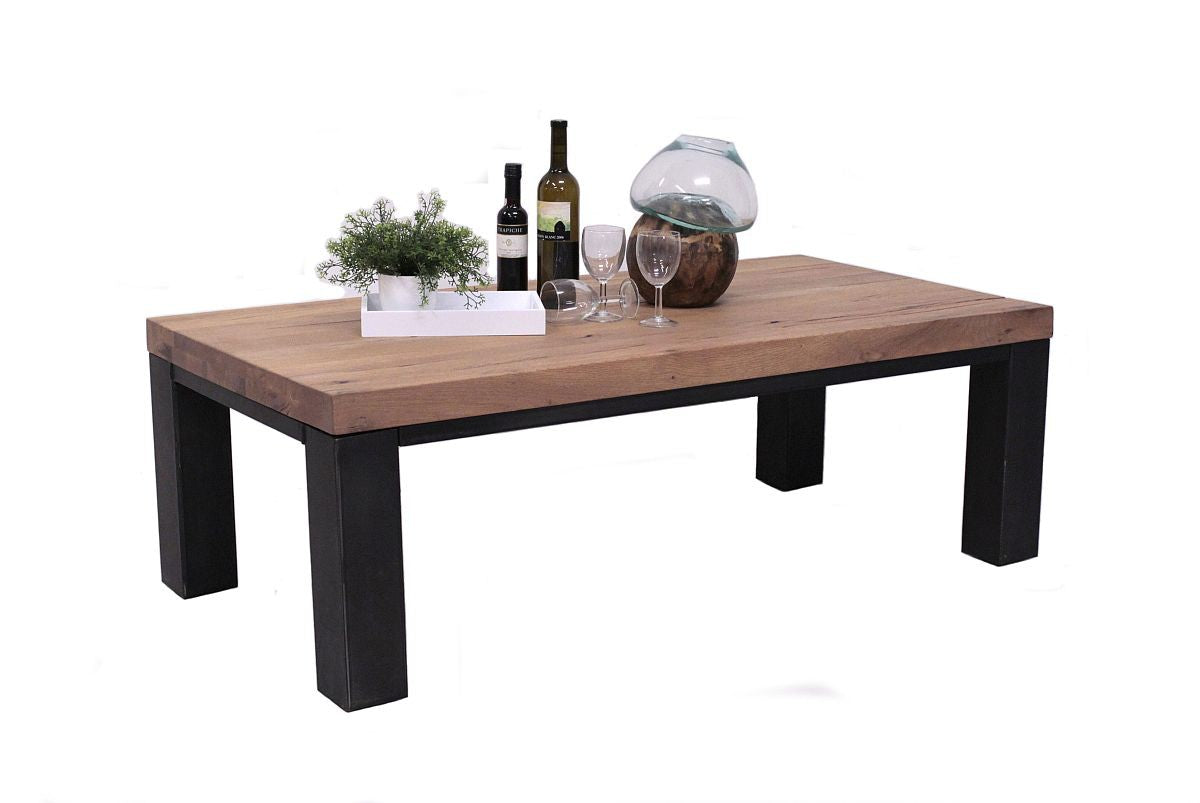 
                  
                    Couchtisch 120 x 70 cm Eiche massiv geölt Bestano
                  
                