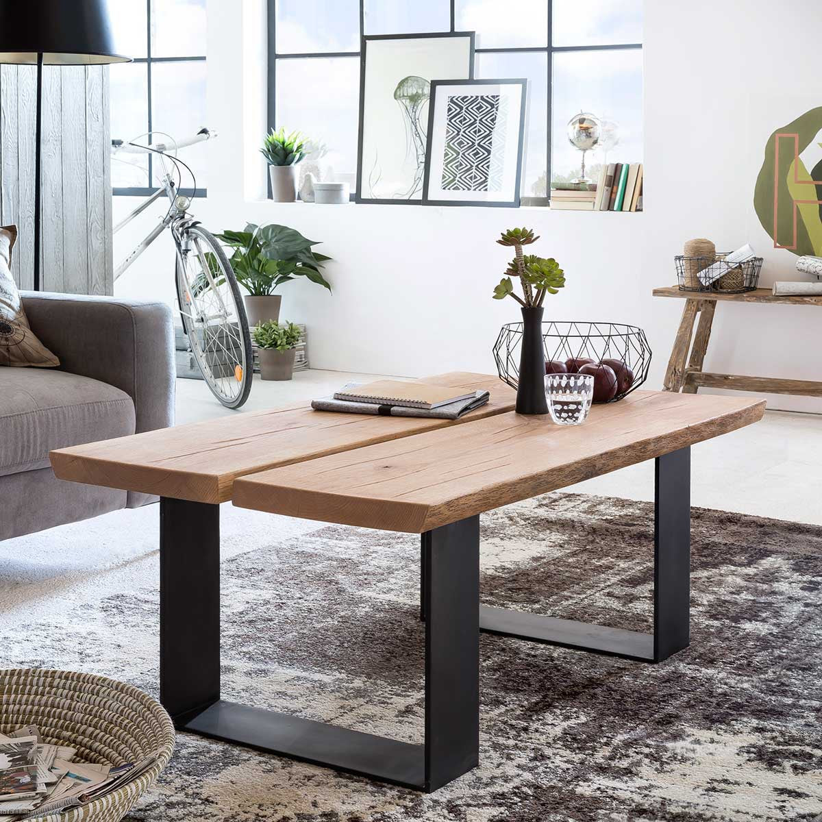 
                  
                    Couchtisch Eiche massiv 120 x 70 cm Sarnia
                  
                