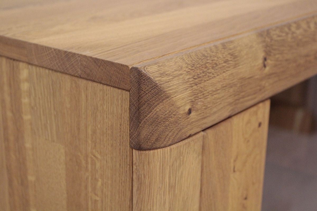 
                  
                    Highboard Wildeiche massiv geölt Solido
                  
                