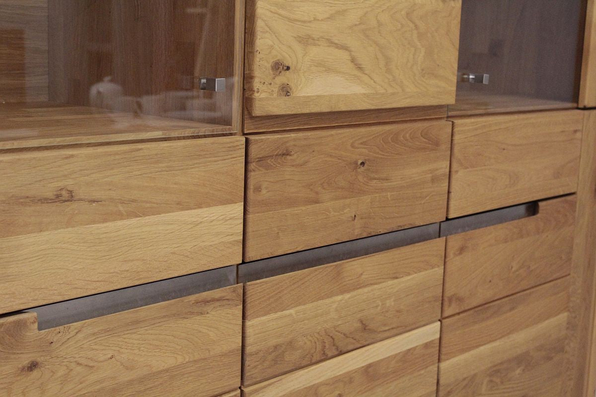 
                  
                    Highboard Wildeiche massiv geölt Solido
                  
                