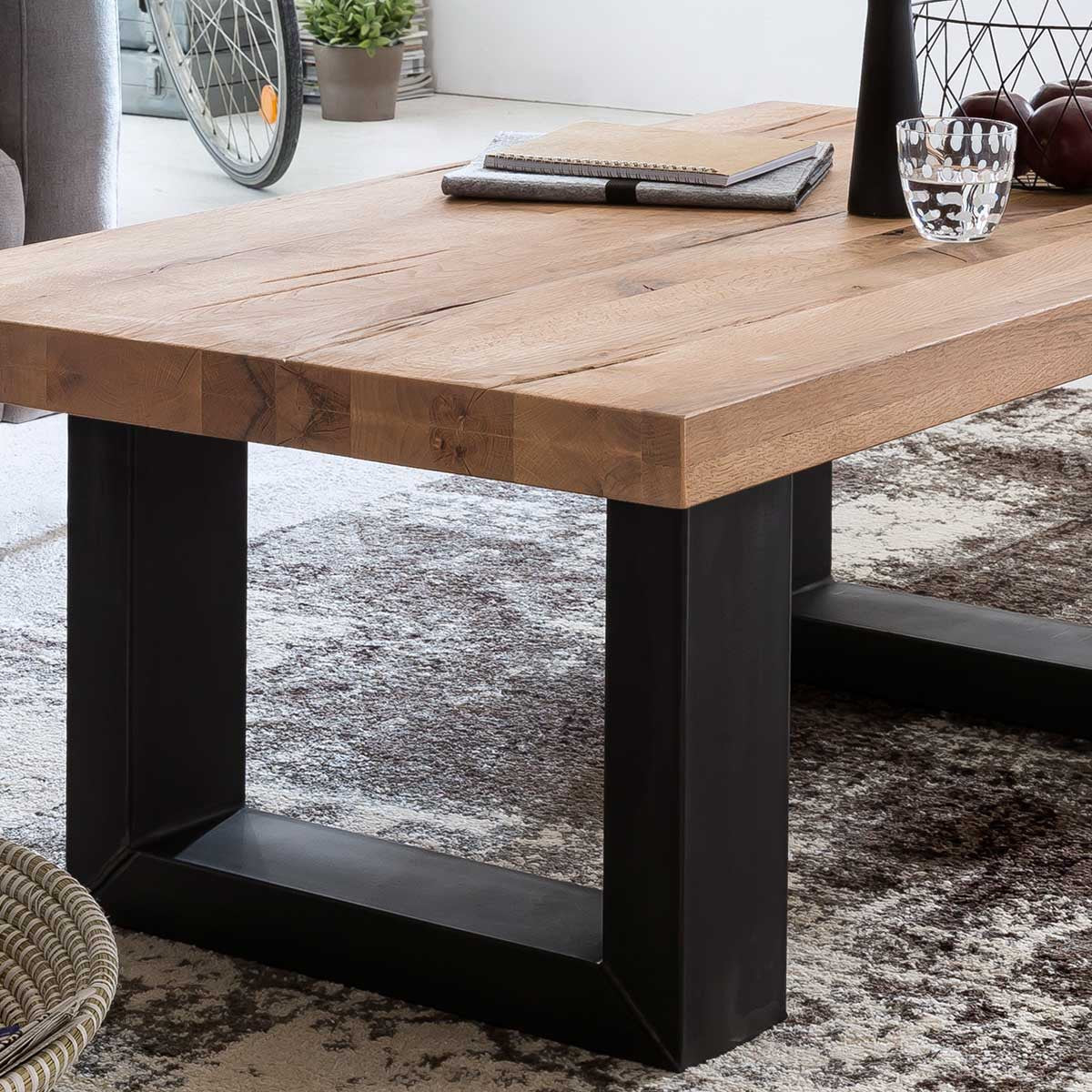 
                  
                    Couchtisch Eiche massiv 120 x 70 cm Barano
                  
                