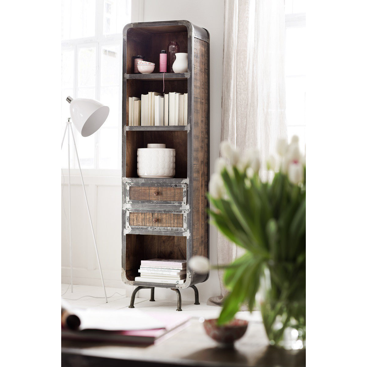 
                  
                    Regal Mango massiv / Metall Loftdesign Antiklook Saigon
                  
                