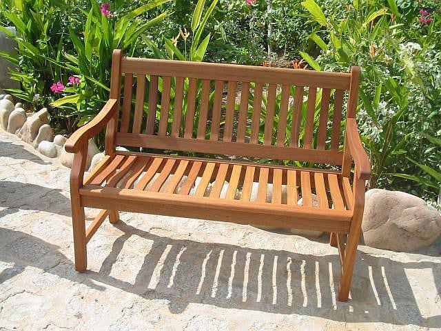 
                  
                    Gartenbank 2-sitzer Eukalyptus massiv New Jersey
                  
                
