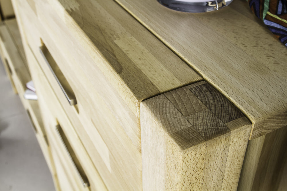 
                  
                    Garderobe 4tlg. Kernbuche massiv geölt Svenja
                  
                