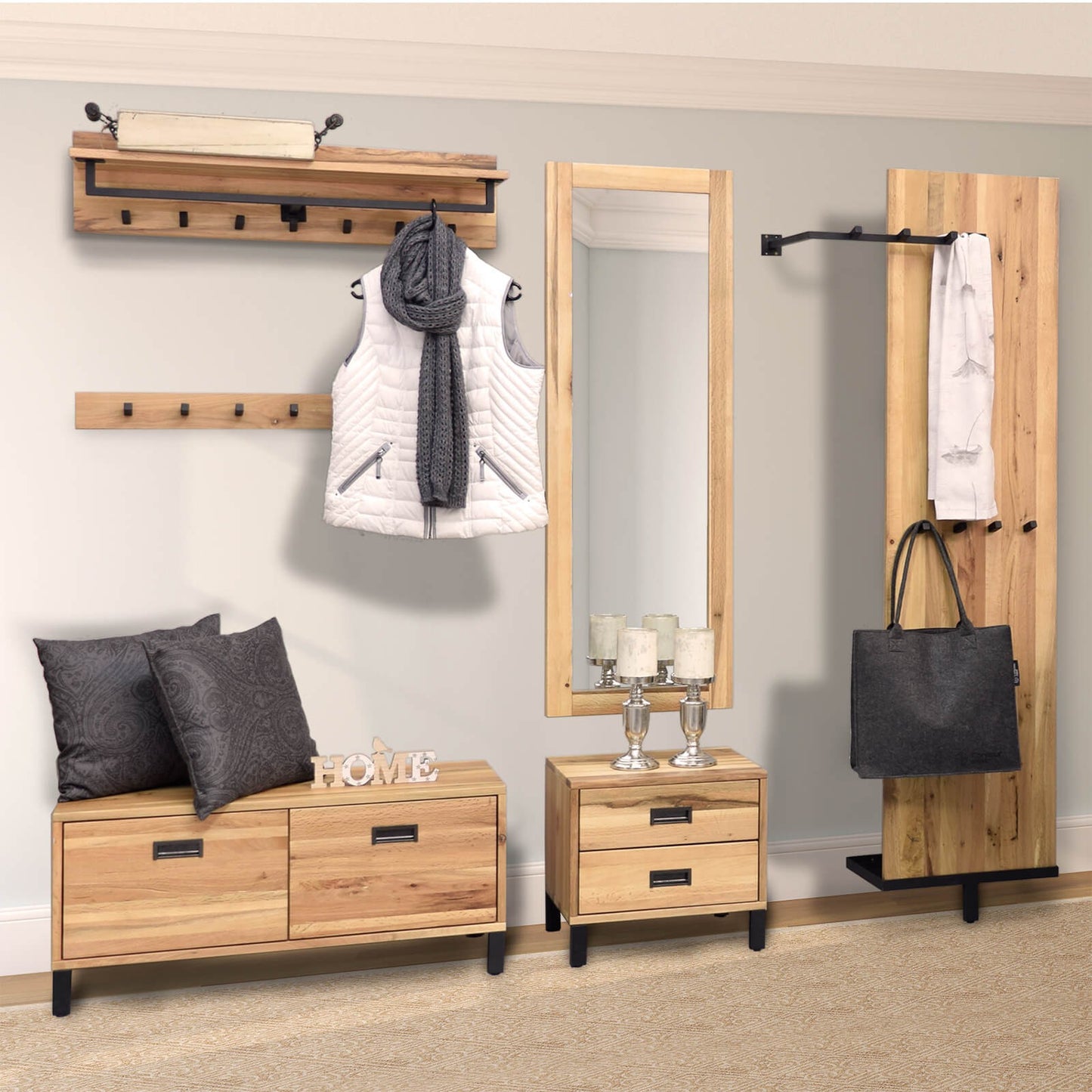 
                  
                    Garderobe Eiche massiv geölt/Metall schwarz 200 cm Neru
                  
                