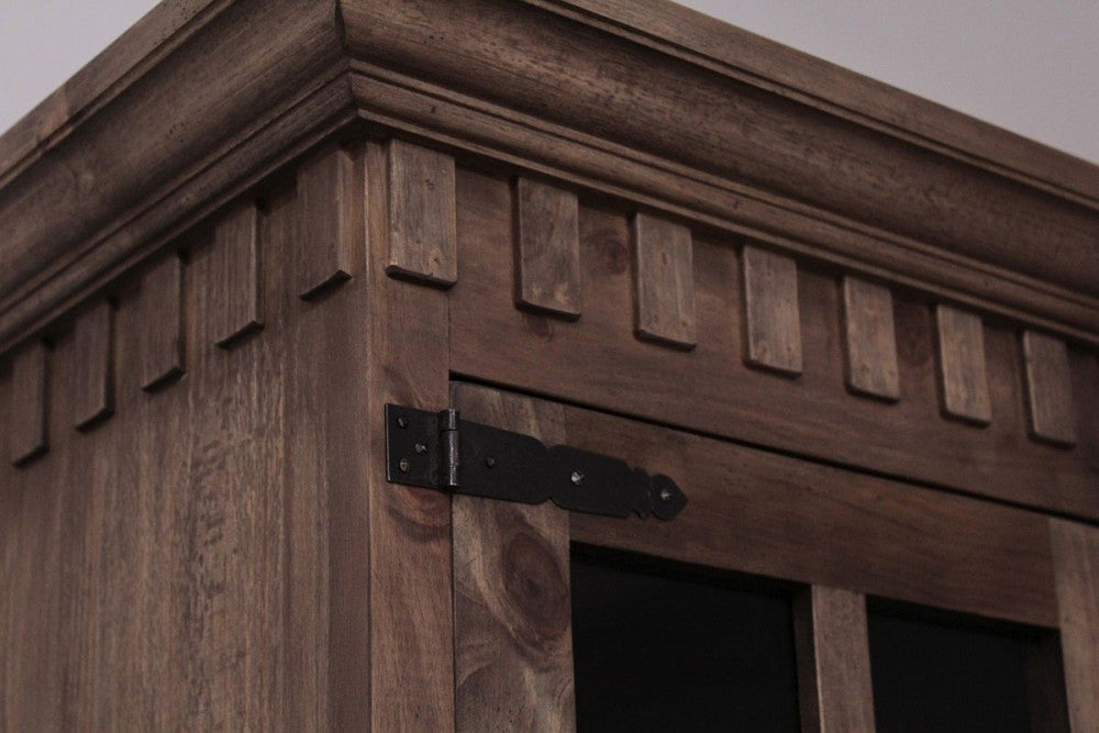 
                  
                    TV-Wohnwand Pinie massiv Antikfinish Finca
                  
                
