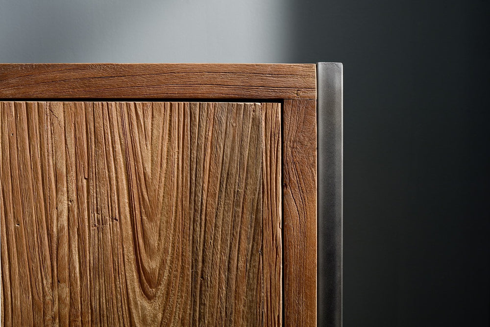 
                  
                    Vitrine Teakholz massiv / Metall Industrial-Style Sumatra
                  
                