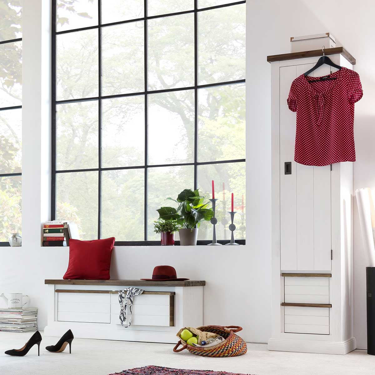 
                  
                    Dielenschrank Akazie massiv Loft
                  
                