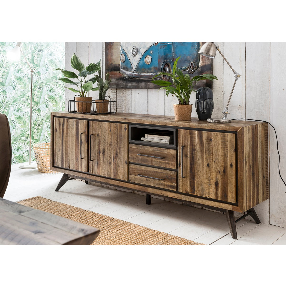 
                  
                    Big Sideboard Akazie massiv / Metall Vintage-Look Tati
                  
                