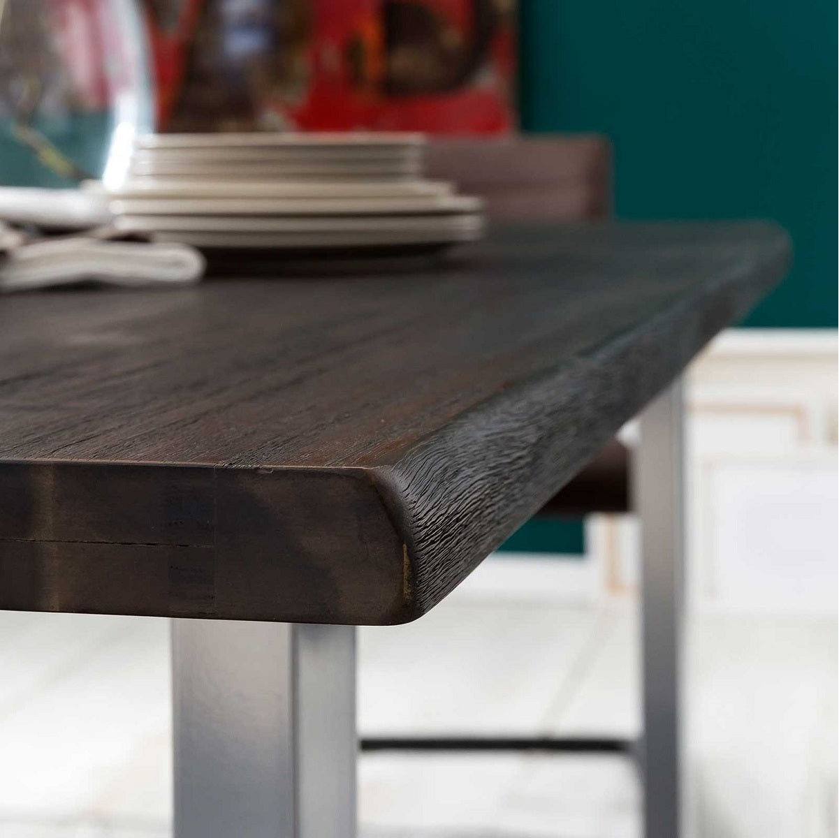 
                  
                    Esstisch 180 x 90 cm Akazie massiv mit Baumkante / Metallgestell Brandy
                  
                