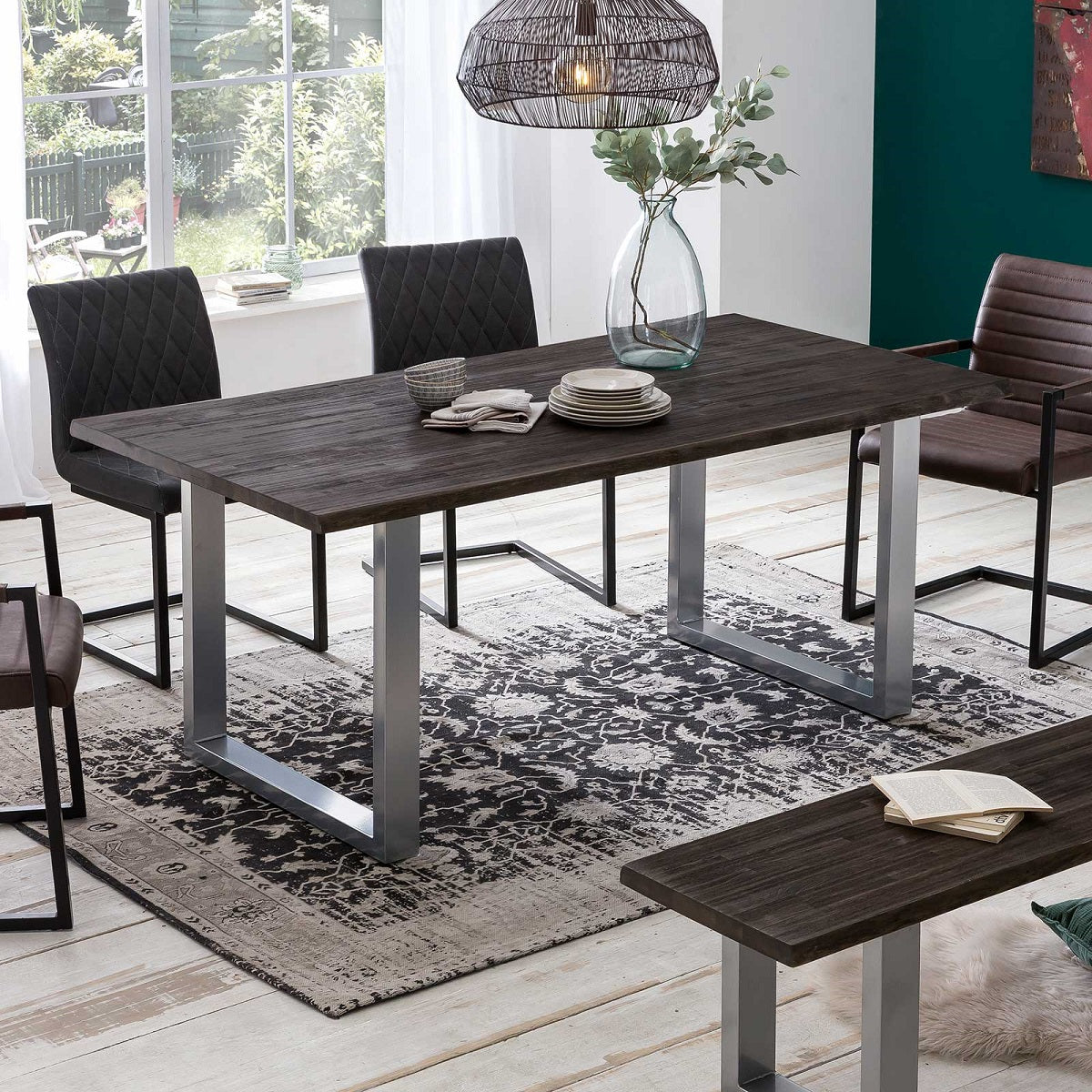 
                  
                    Esstisch 200 x 100 cm Akazie massiv mit Baumkante / Metallgestell Brandy
                  
                
