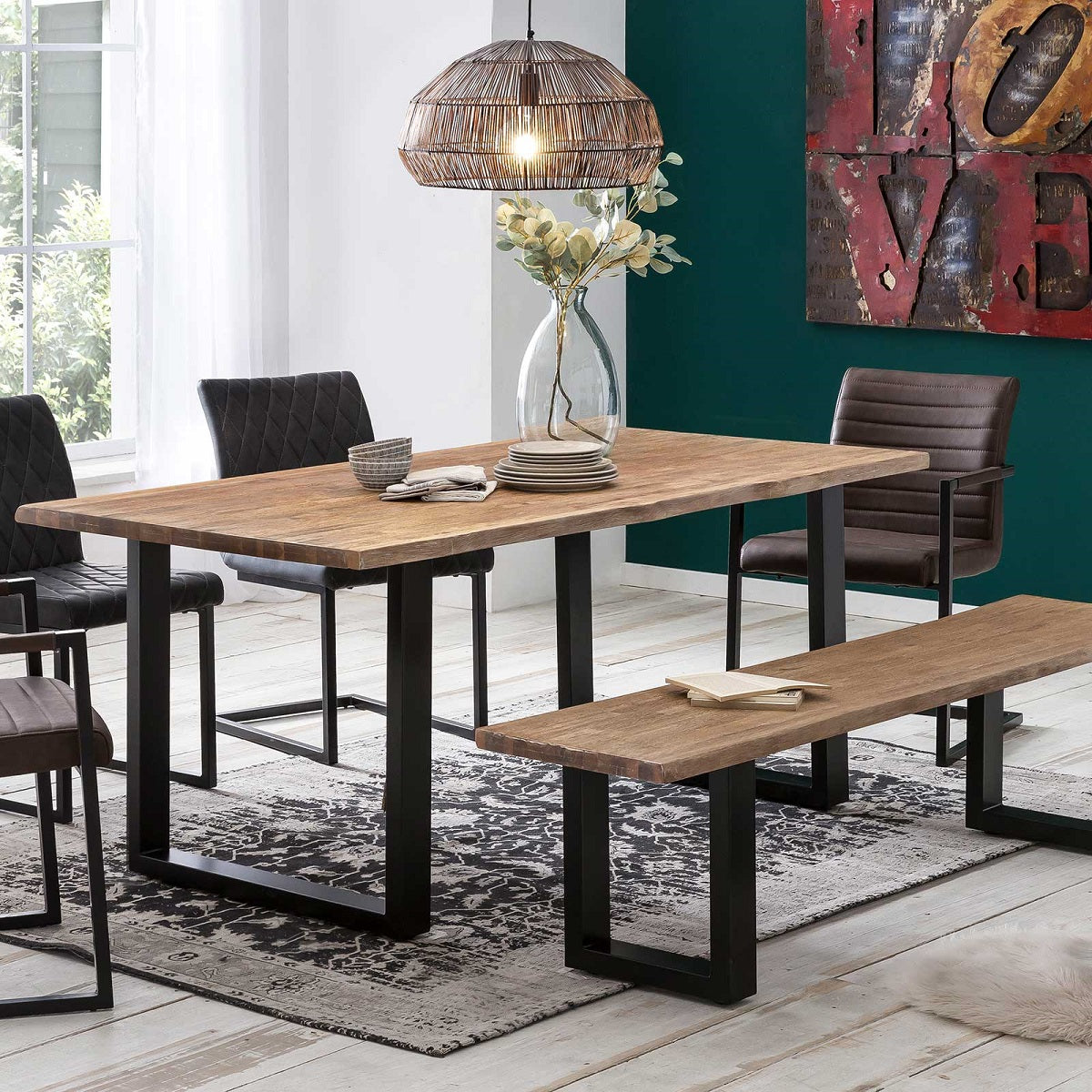 
                  
                    Esstisch 160 x 90 cm Akazie massiv natural finish / Metall schwarz Brandy
                  
                